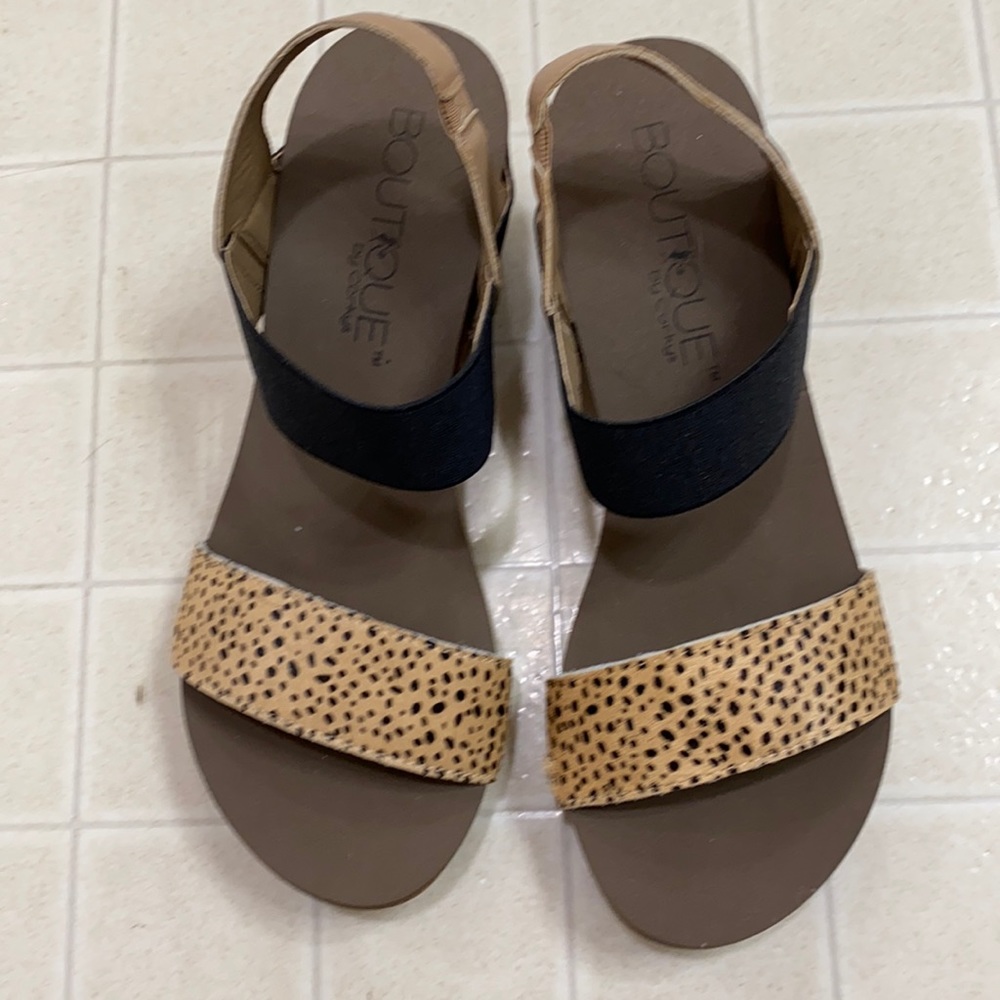 Ladies wedge shoes